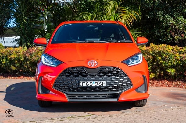 2024 TOYOTA Yaris Hybrid SX image 4