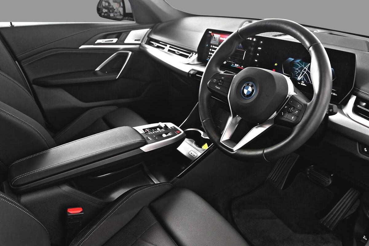 2024 BMW iX1 xDrive30 xLine U11 Auto AWD image 6