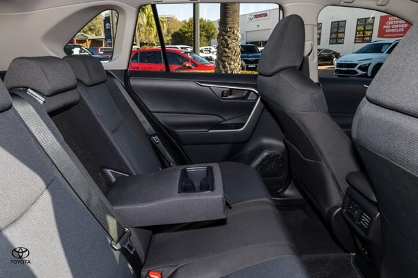 2024 TOYOTA RAV4 Hybrid GX-2WD image 9