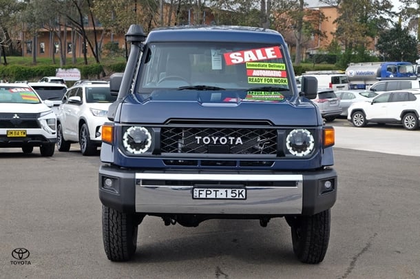 2025 Toyota LC MILITARY GXL image 4