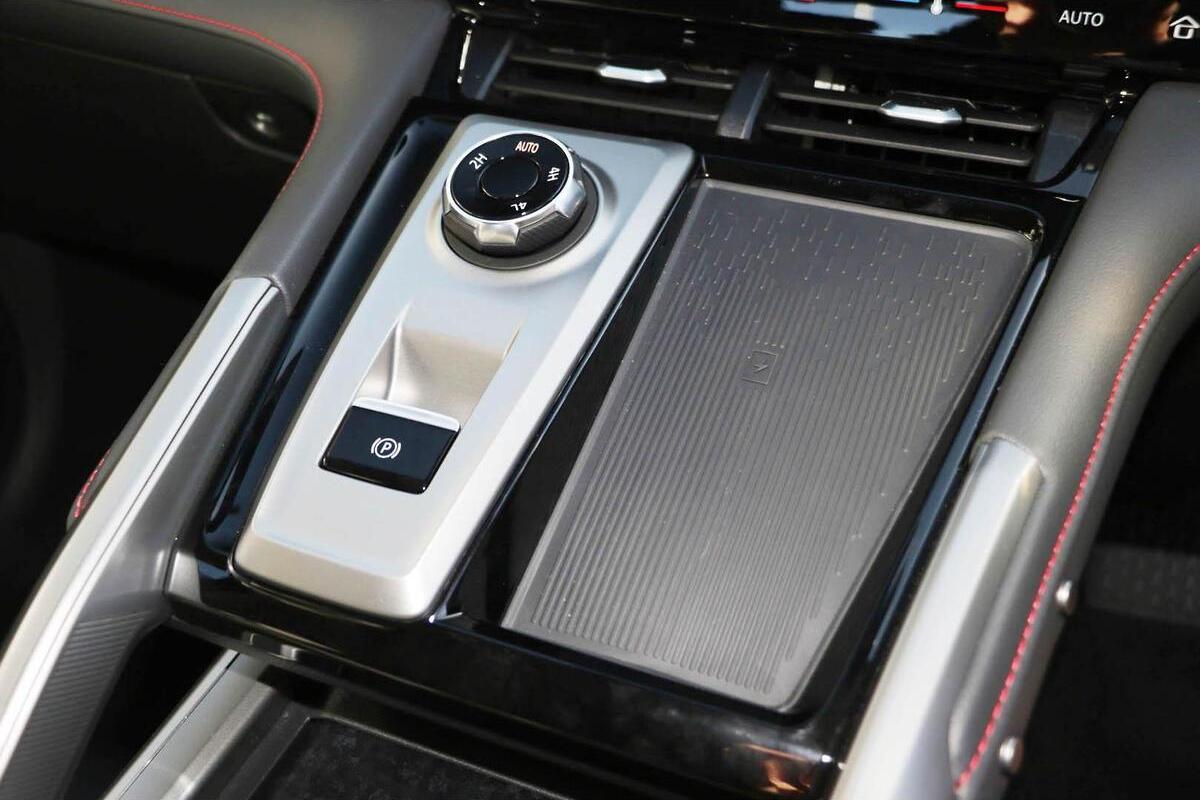 2024 LDV T60 Max PLUS Auto 4x4 MY24 Dual Cab image 19