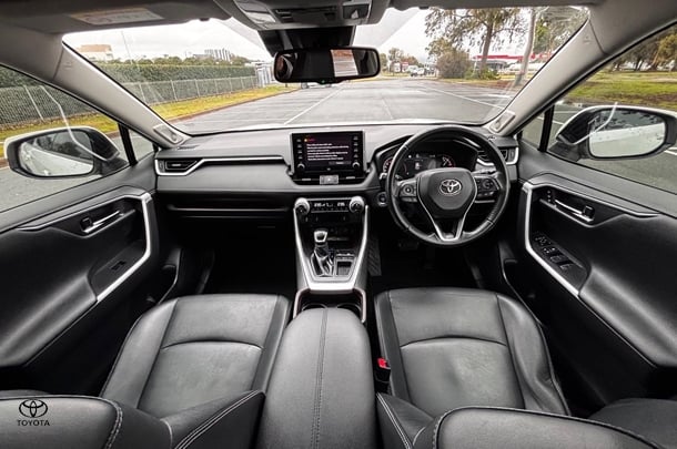 2021 Toyota RAV4 Cruiser 2WD image 17