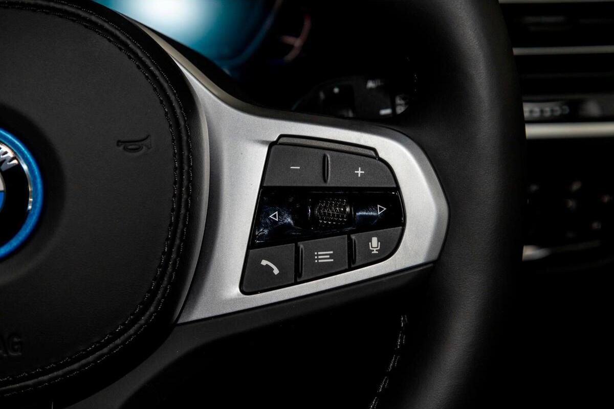 2025 BMW iX3 M Sport G08 Auto image 16