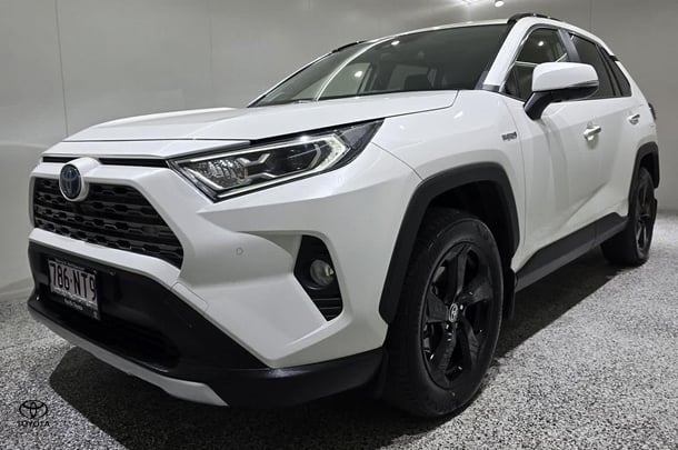 2020 Toyota RAV4 Hybrid Cruiser-AWD image 5