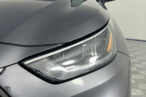 2023 Toyota Kluger Hybrid GX image 3