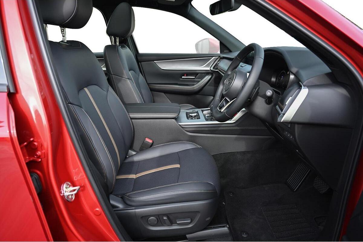 2025 Mazda CX-60 P50e Azami KH Series Auto i-ACTIV AWD image 6