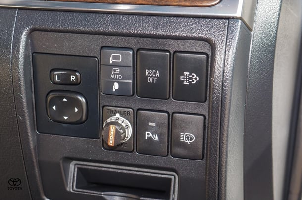 2021 Toyota Landcruiser VX image 23