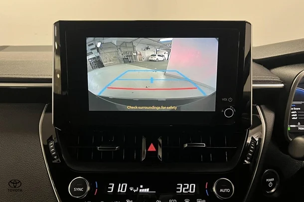 2023 Toyota Corolla ZR image 18