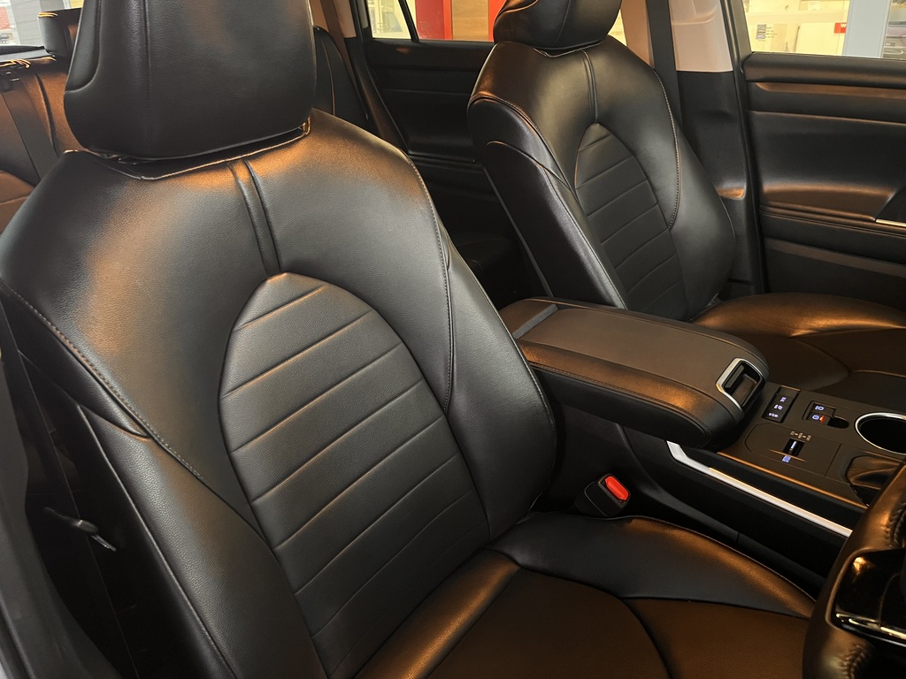 2021 Toyota Kluger Hybrid GXL image 10