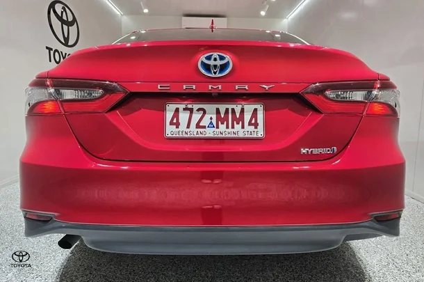 2023 Toyota Camry Hybrid Ascent image 3