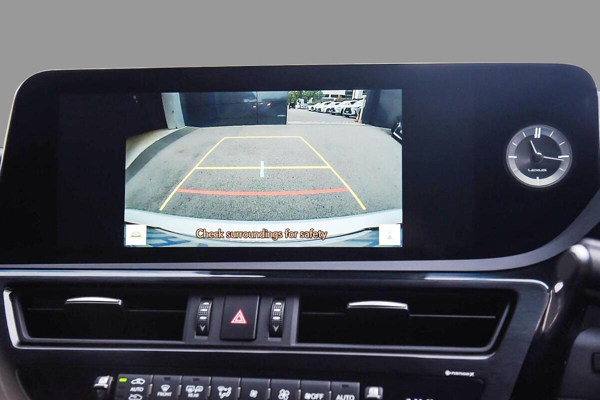 2024 Lexus ES ES300h Luxury Auto image 12