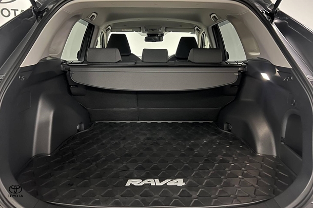 2024 Toyota Rav4 Hybrid GXL-2WD image 12
