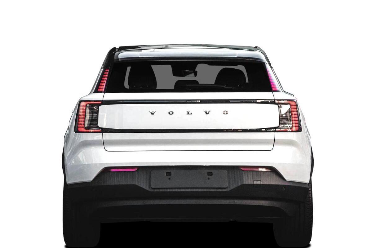 2025 Volvo EX30 Single Motor Extended Range Plus Auto MY25 image 3