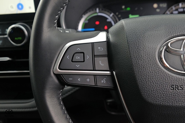 2023 Toyota KLUGER HYBRID GXL AWD image 15