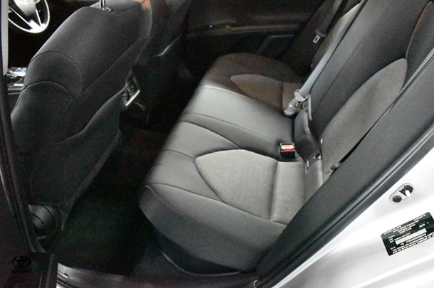 2019 Toyota Camry Hybrid Ascent Sport image 8