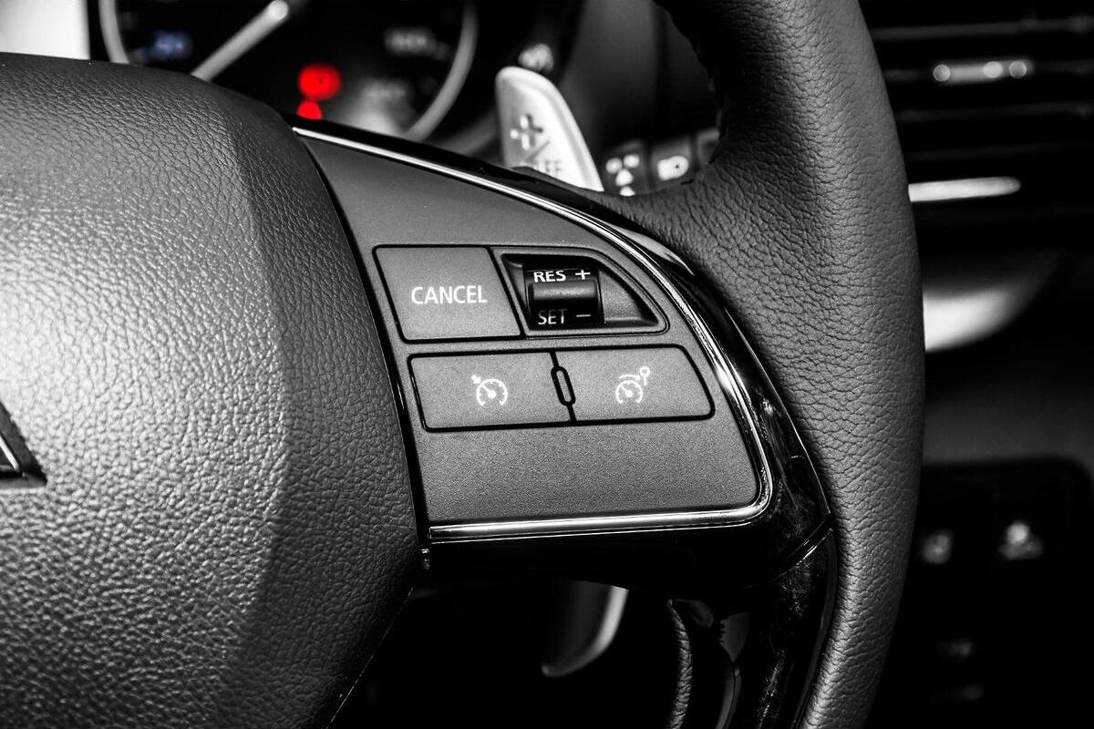 2024 Mitsubishi Eclipse Cross PHEV ES YB Auto AWD MY24 image 16