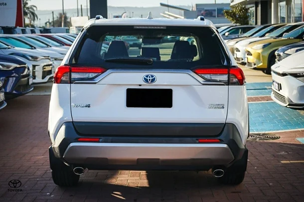 2024 Toyota RAV4 Hybrid Cruiser 2WD image 7