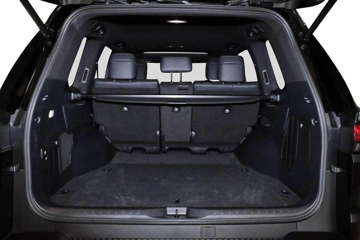2025 Lexus LX LX600 F Sport Auto 4x4 image 10