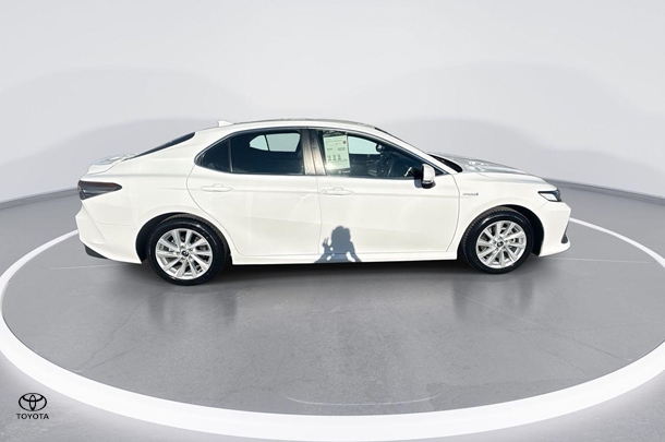 2021 Toyota Camry Hybrid Ascent image 9