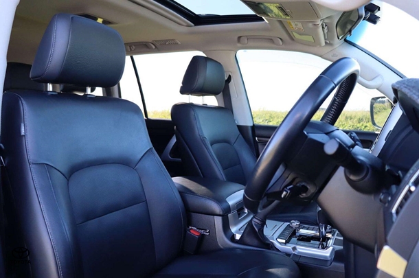 2018 Toyota Landcruiser VX image 23