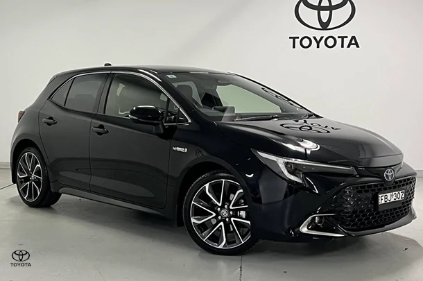 2023 Toyota Corolla ZR image 1