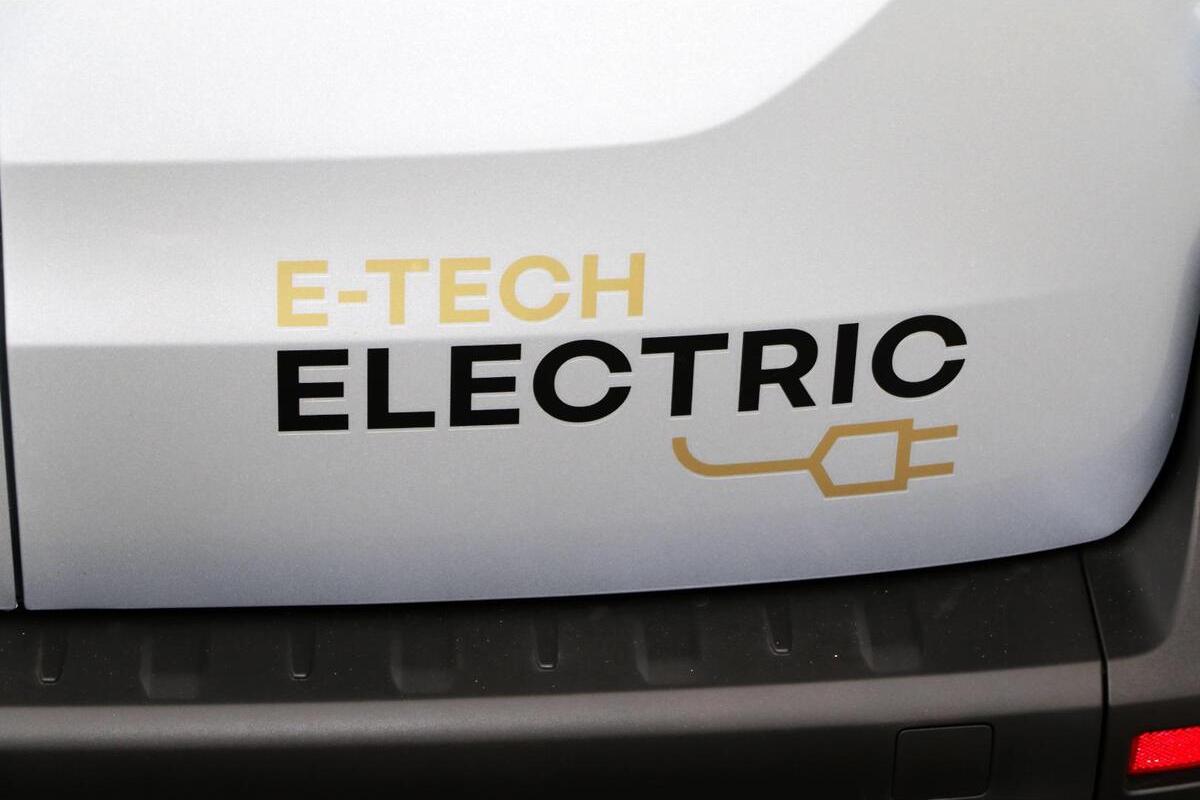 2024 Renault Kangoo E-Tech L1 EV45 SWB Auto MY24 image 16