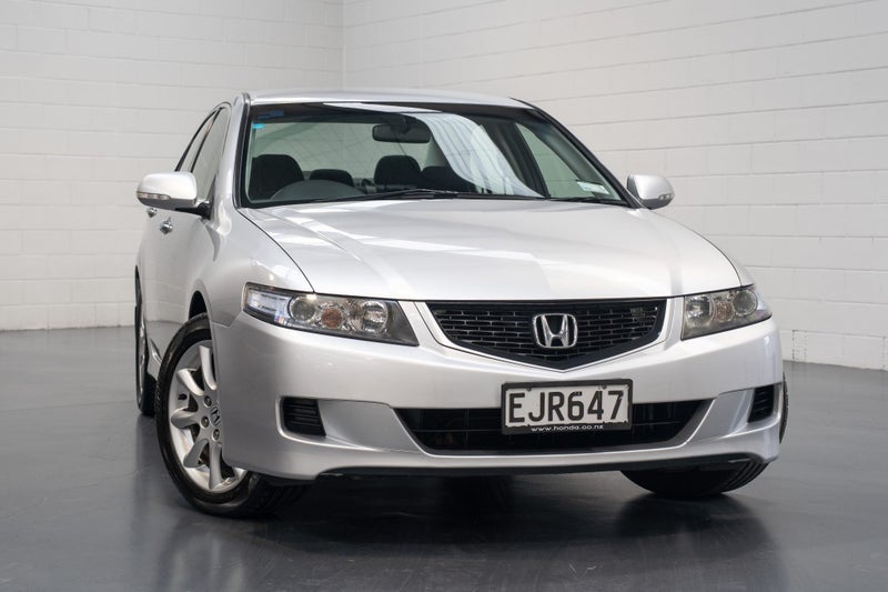 2008 Honda Accord Euro Automatic image 1