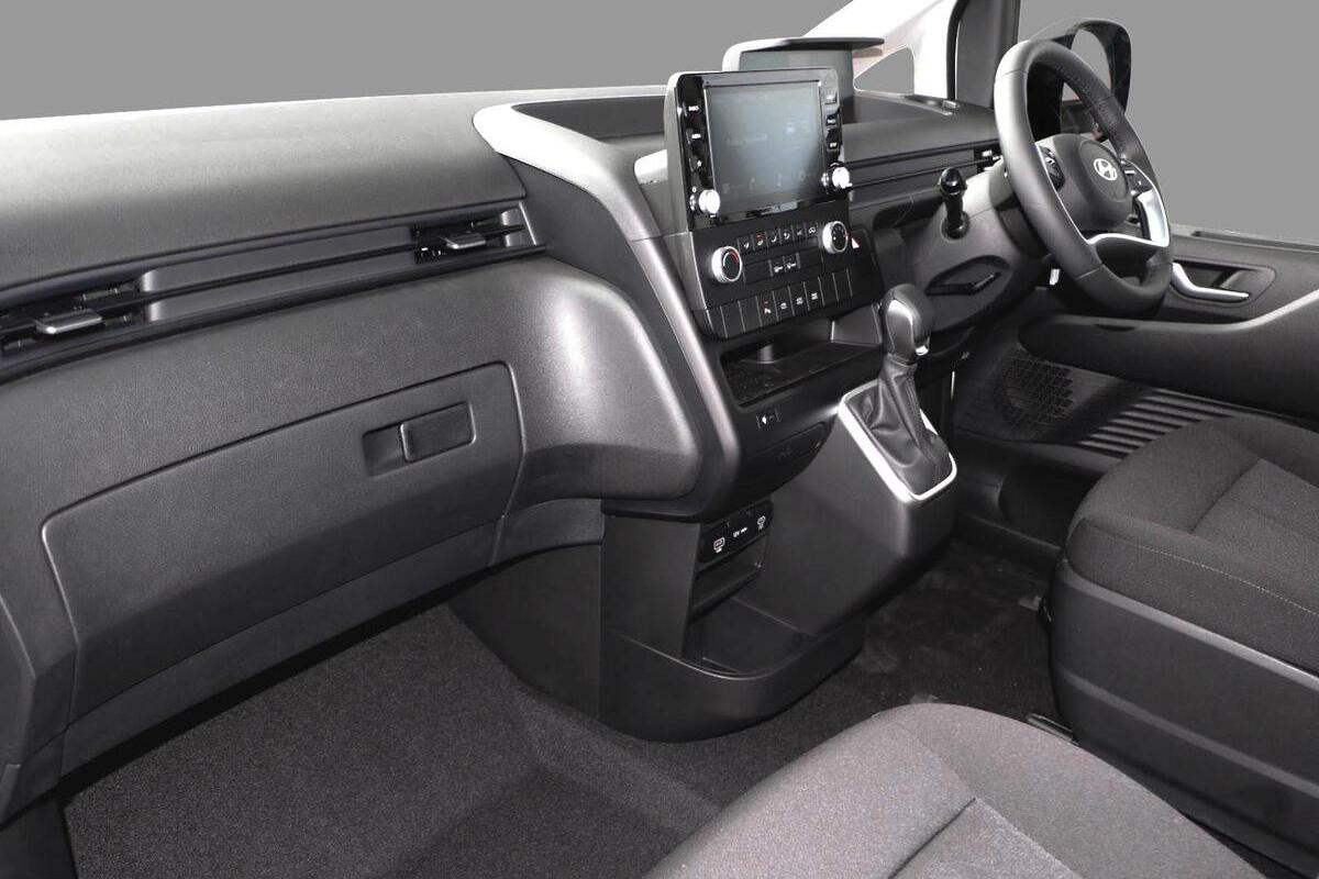 2024 Hyundai STARIA LOAD Auto MY25 image 7