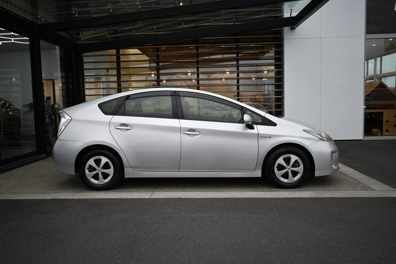 2012 Toyota Prius 1.8 Petrol G 5 Dr Hatch CVT 2... image 5