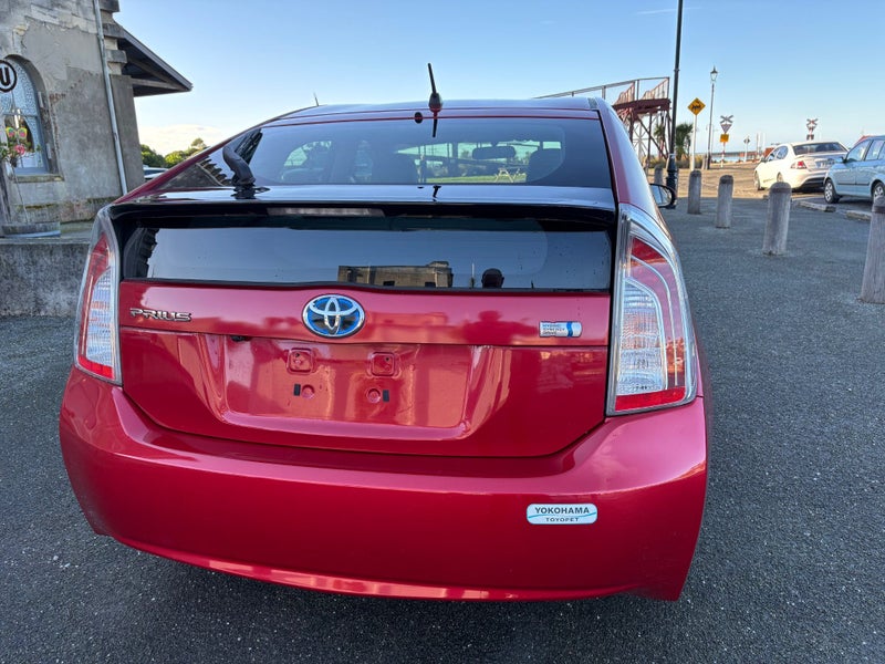 2012 Toyota Prius image 5