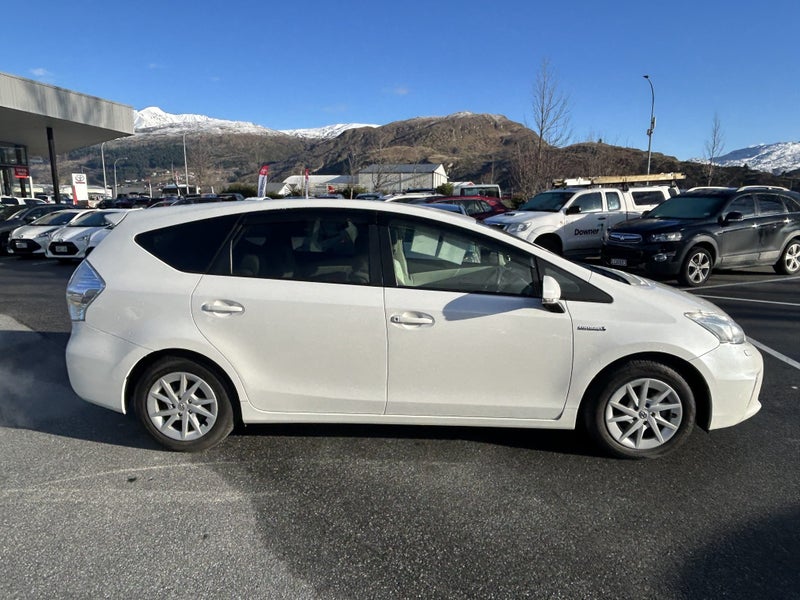 2012 Toyota Prius G image 2
