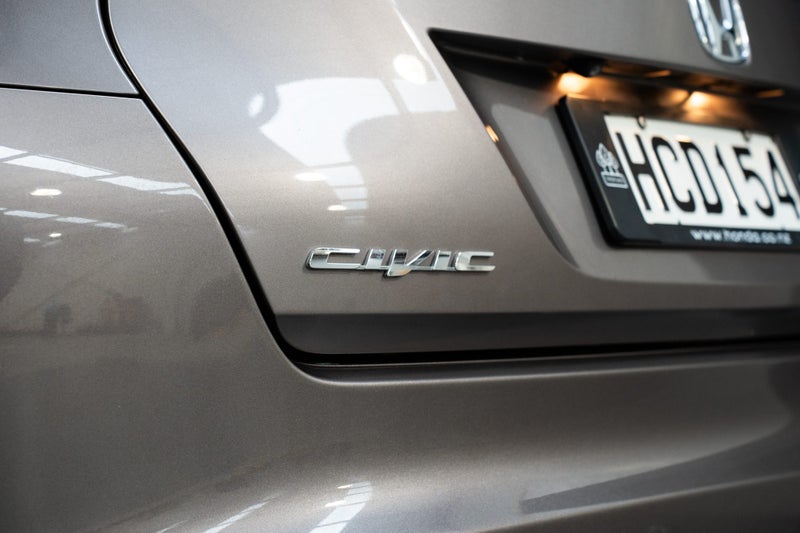 2013 Honda Civic Euro S 1.8L i-VTEC Auto image 2
