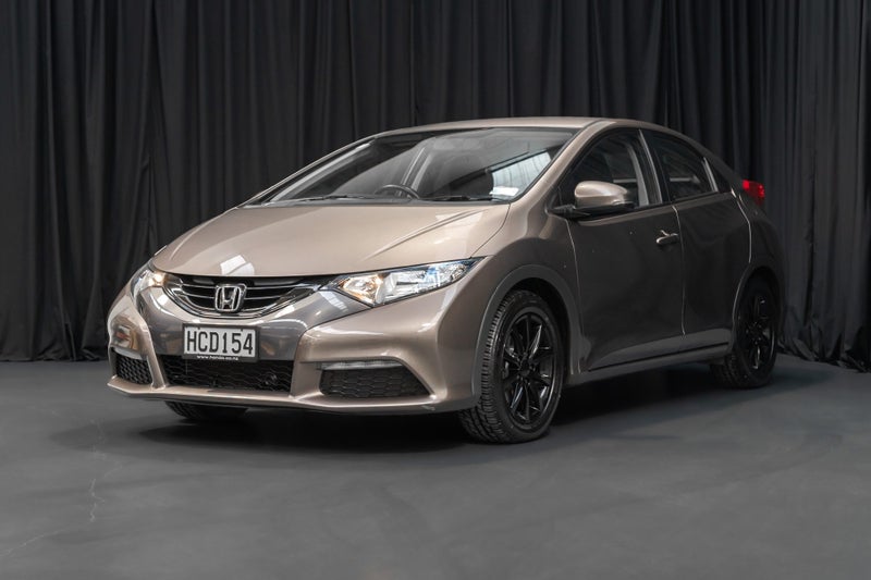 2013 Honda Civic Euro S 1.8L i-VTEC Auto image 5