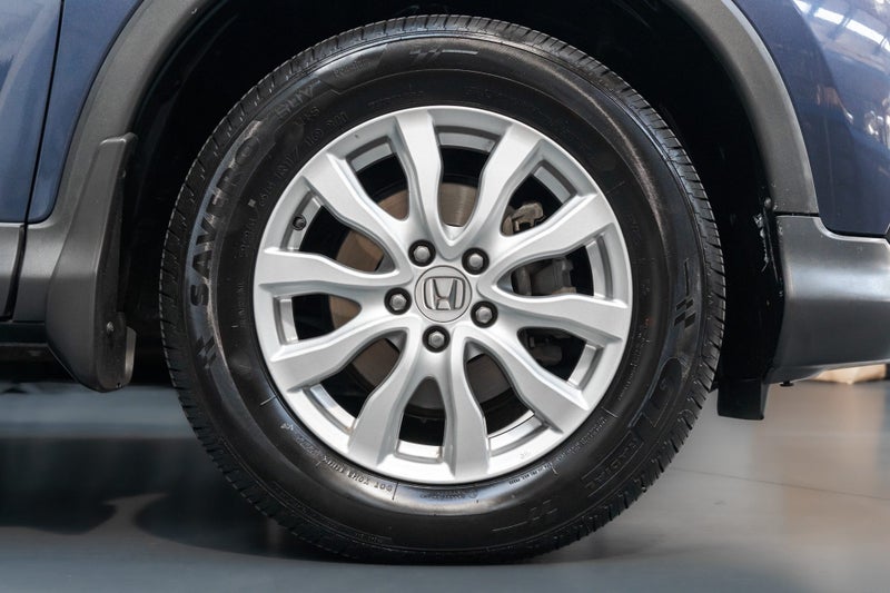 2013 Honda CR-V S Automatic image 5