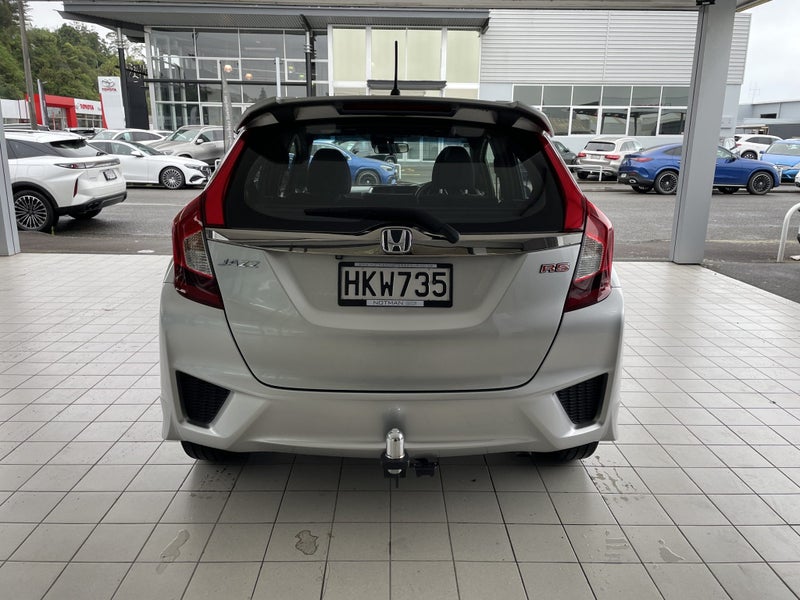 2014 Honda Jazz RS 1.5P/Cvt/Ha/5Dr/5 image 4