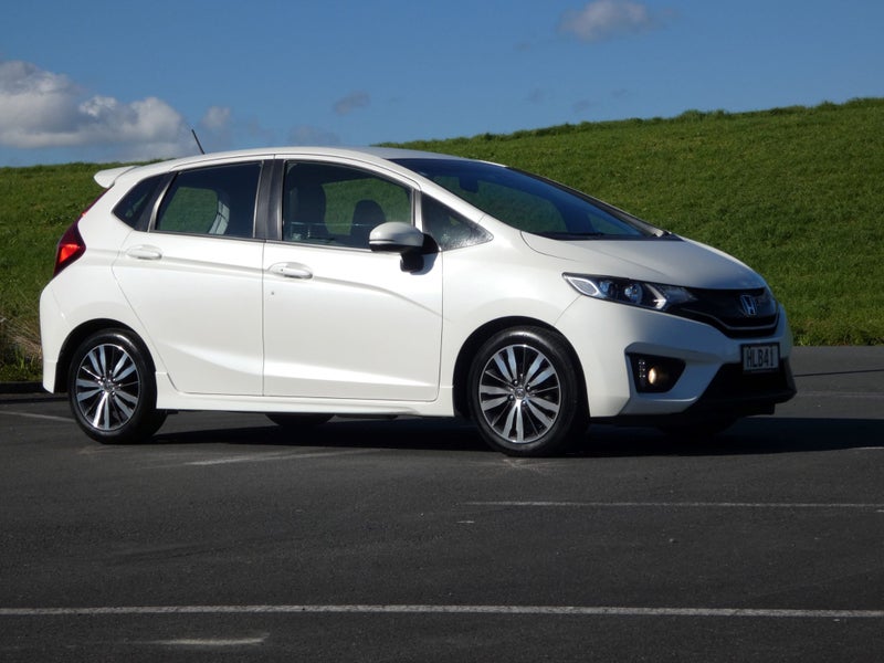 2014 Honda Jazz Rs image 4