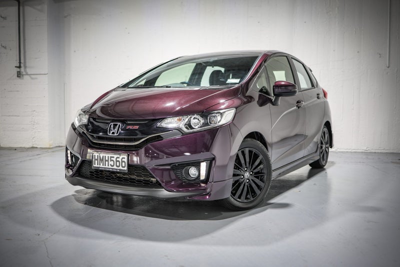 2014 Honda Jazz RS Sport image 4