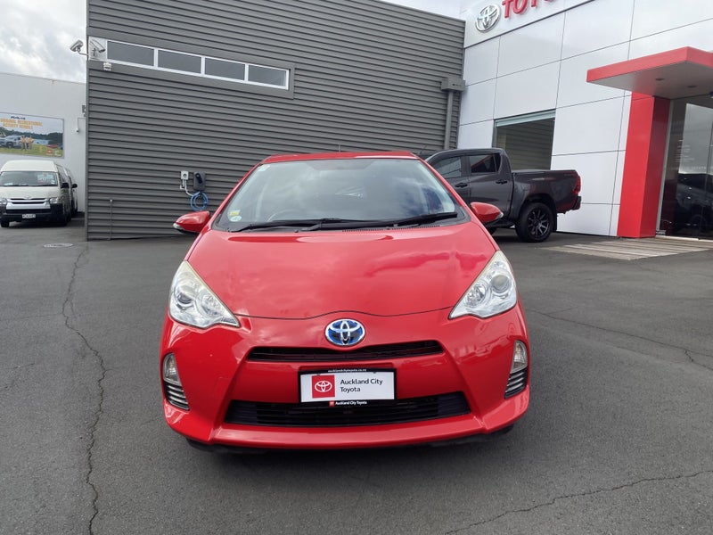 2014 Toyota Aqua 1.5 Hybrid G 5 Dr Hatch CVT 2WD image 4
