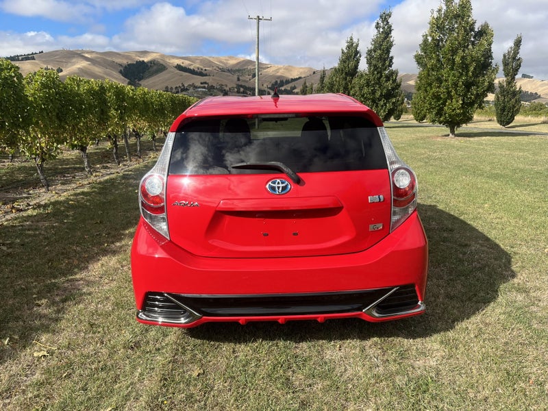 2014 Toyota Aqua 1.5 Hybrid GS Sport Hatch CVT 2WD image 5