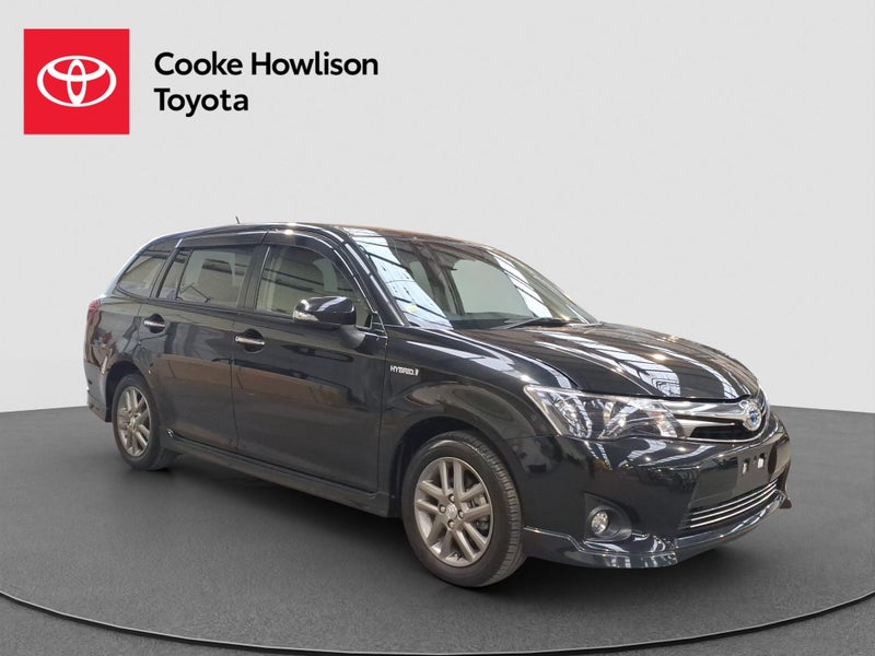 2014 Toyota Corolla Fielder Hybrid G 1.5L image 1