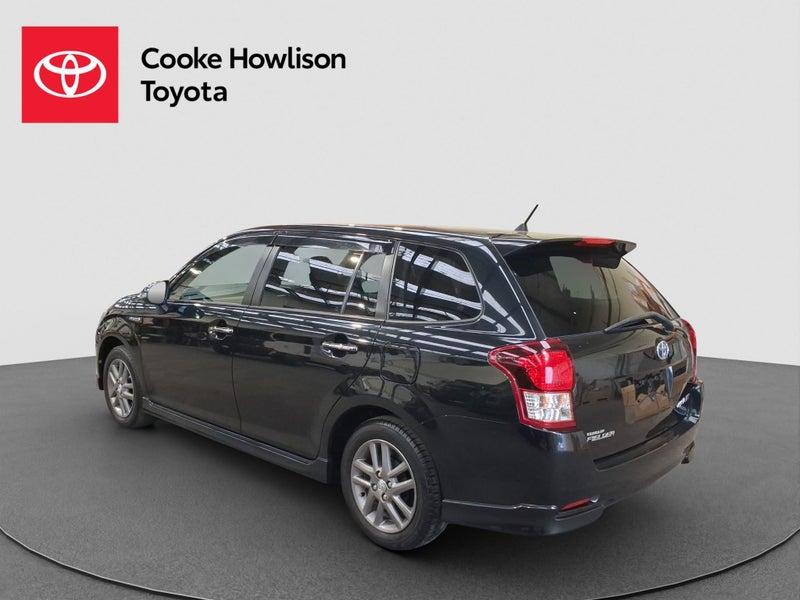 2014 Toyota Corolla Fielder Hybrid G 1.5L image 4