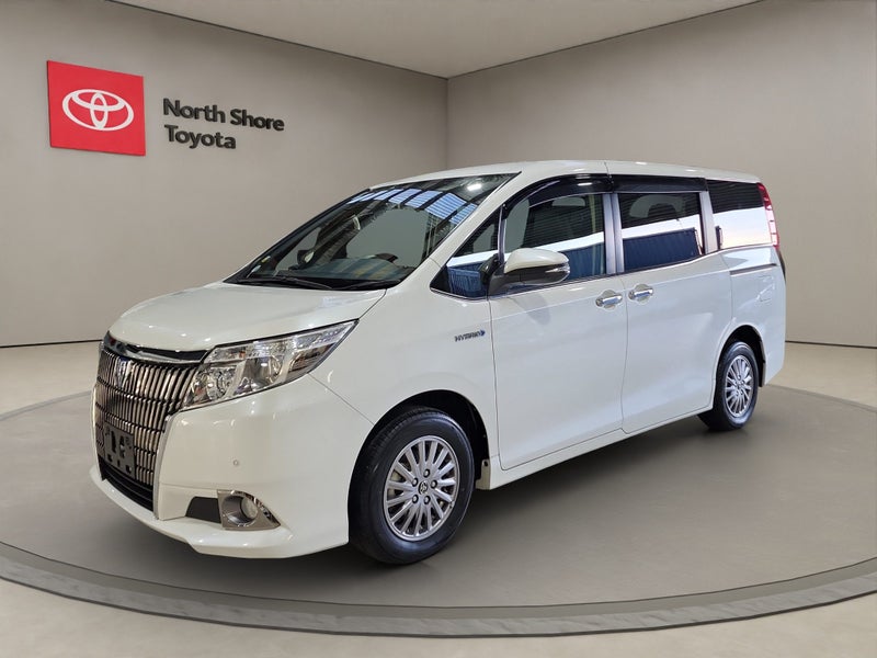 2014 Toyota Esquire 1.8L Hybrid Gi 2WD Station... image 4