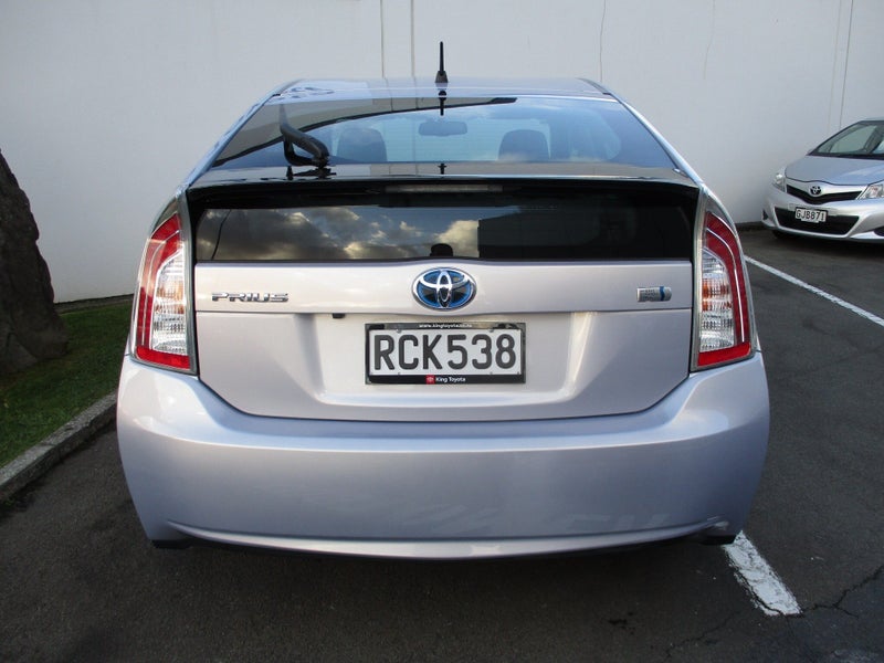 2014 Toyota Prius 1.8 Hybrid G + Warranty* image 3