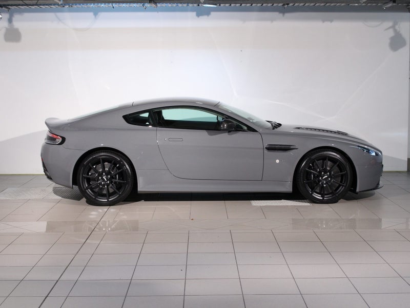 2015 Aston Martin Vantage V12 Vantage S Coupe S... image 4