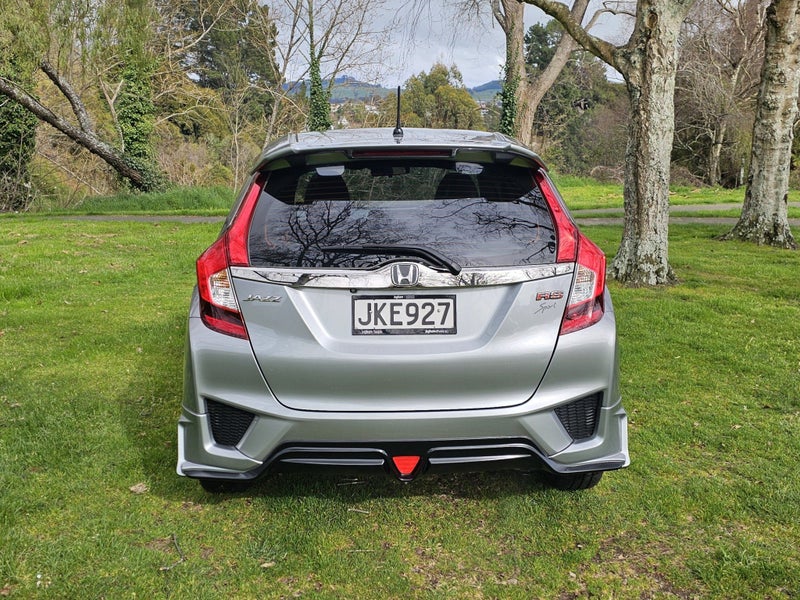 2015 Honda Jazz RS SPORT 1.5P/CVT/HA/5DR/5 image 5