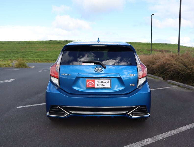 2015 Toyota Aqua 1.5 Hybrid GS Sport Hatch CVT 2WD image 3