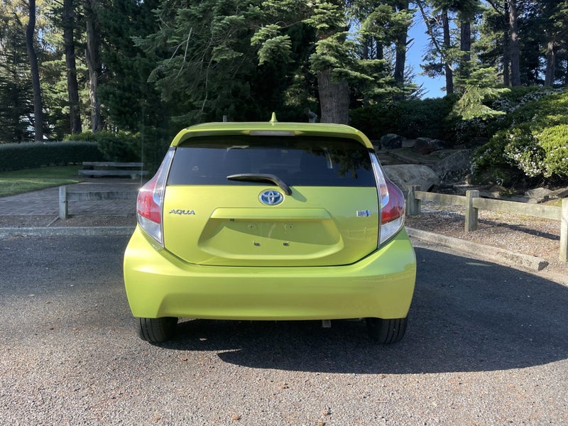 2015 Toyota Aqua 1.5 Hybrid S 5 Dr Hatch CVT 2WD image 5
