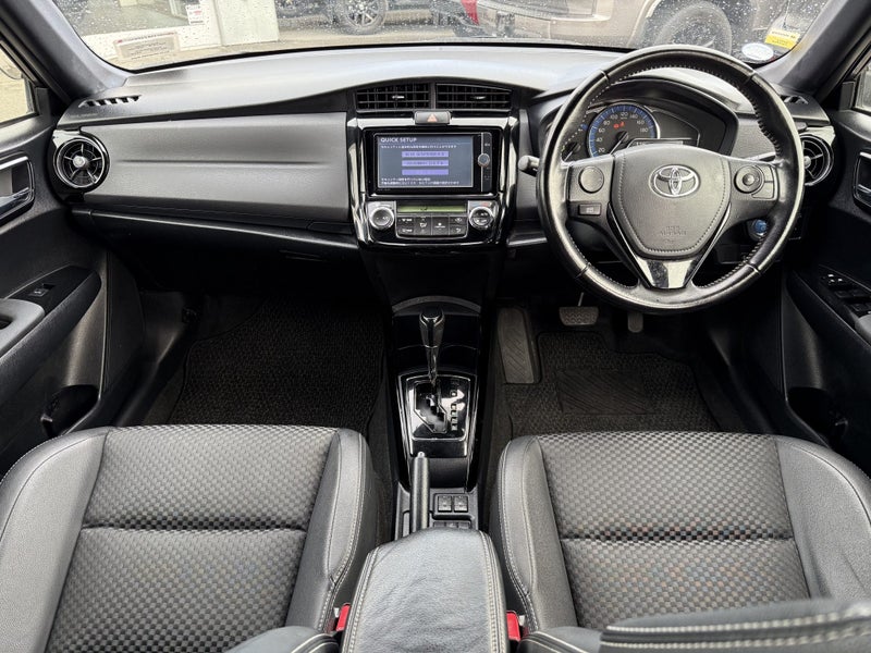 2015 Toyota Corolla Fielder 1.5 Hybrid G 5 Dr W... image 2