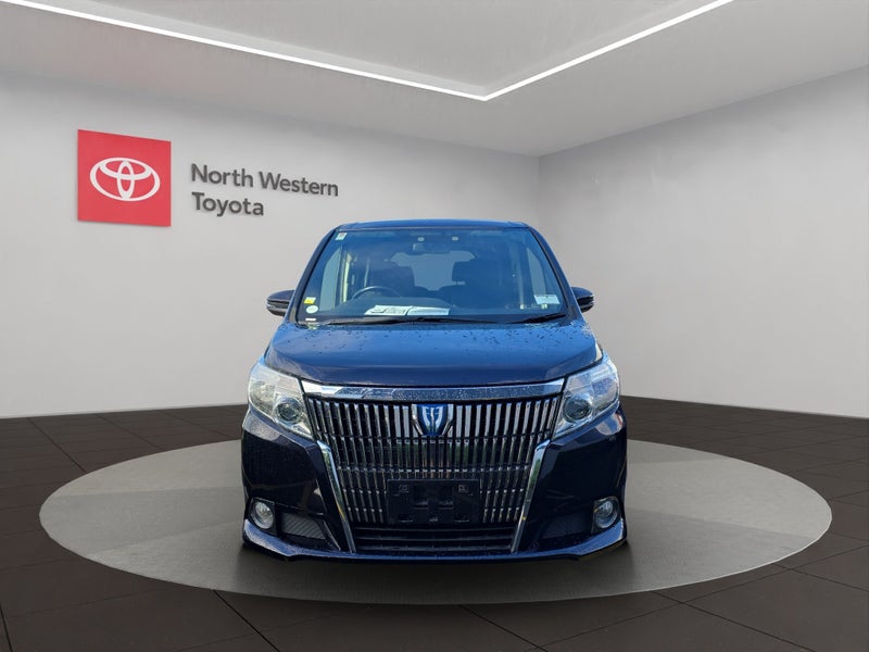 2015 Toyota Esquire 1.8L Hybrid XI 2WD Wagon image 2
