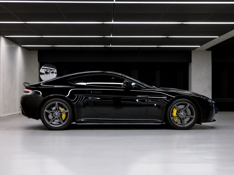 2016 Aston Martin Vantage V8 Vantage S image 4